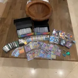 Massive Pokemon Collection Holo Reverse Holo Super Rare 1100 + TCG Card Lot - Image 1