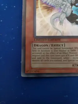 Light and Darkness Dragon YG01-EN001 Yu-Gi-Oh! GX Manga Limited Edition - Image 4