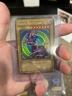 Yu-Gi-Oh! TCG Card Lot Holographic Blue Eyes, Dark Magician Girl, Dark magician - Image 5