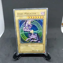Dark Magician SDY-006 1st Edition HOLO FOIL - 1996 - Image 1