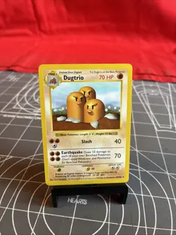 Vintage 1999 Pokemon Shadowless Dugtrio 19/102 Card NM - Image 1