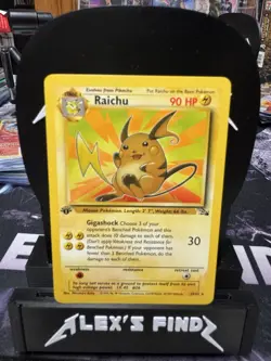 Raichu 29/62 Fossil Regular 1st Edition Pokemon - Image 1