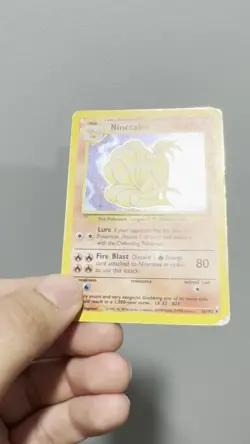 Pokemon TCG Ninetales Base Set Holo Unlimited Rare Card 12/102 Vintage - Image 2