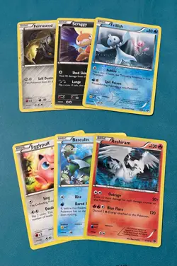 Pokemon TCG: Next Destinies Trading Card Lot with Holo Reshiram, MP (6 cards) - Image 1