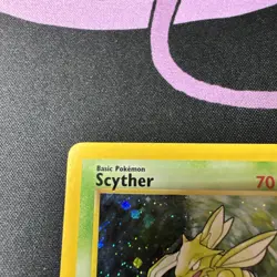Vintage 2000 Scyther 17/130 Base Set 2 Holo Rare MP English Pokemon Card - Image 2