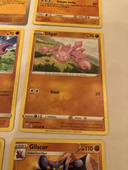 Lot Of 9 Gligar and Gliscor Pokemon Cards - Image 5