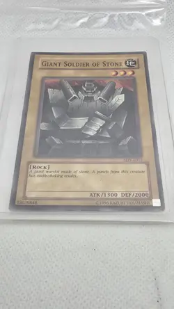 Giant Soldier Of Stone - SDY-A013 - Yu-Gi-Oh! TCG - Unlimited - Common - Image 1