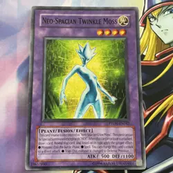 Neo-Spacian Twinkle Moss - PTDN-EN042 - Common - Unlimited Edition LP - Image 1