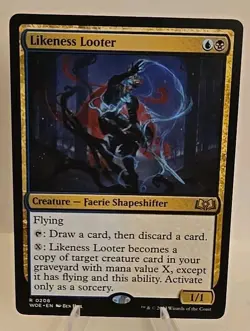 Likeness Looter MTG Wilds of Eldraine Regular - Image 1