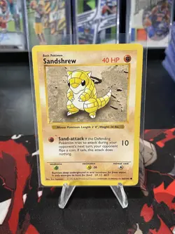 Pokemon TCG Sandshrew Base Set 1st Edition Shadowless Card 62/102 - Image 1