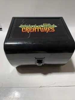 Weird n' Wild Creatures Huge Lot of 462 Large Cards + Storage Case - Image 1