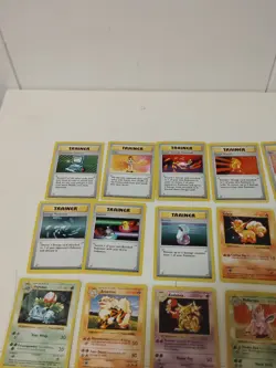 Base Set Shadowless Pokemon Card Lot Of 29 - HP - Image 4