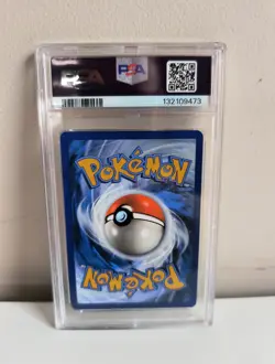 Pokemon SWSH Lost Origin Pikachu Trainer Gallery 2022 TG05/TG30 PSA 8 - Image 2