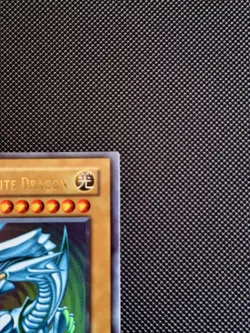 2002 Yugioh SDK-001 Blue-Eyes White Dragon Ultra Rare 1st Edition Near Mint - Image 5