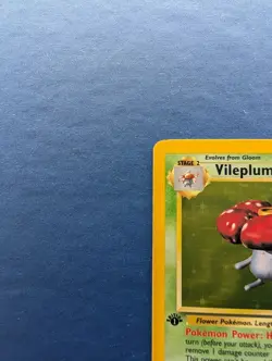 Pokemon Vileplume: 1st Edition Jungle HOLO #15 - NM - Image 2