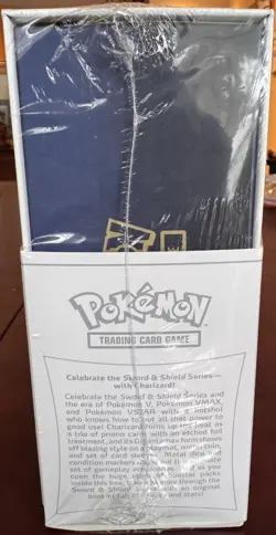Pokemon TCG Sword and Shield Ultra Premium Collection Charizard Box 820650871115 - Image 4