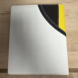 ULTRA PRO | Pokemon Ultra Ball PREMIUM Pro-Binder | 360 Cards - Image 2