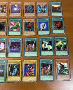 Vintage 1996 Yugioh Card Holo Lot, Comes With Everything Shown In Photos- Rare - Image 5