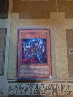 YUGIOH TCG ASURA PRIEST LOD-071 SUPER UNLIMITED EDITION 1996 LP - Image 1