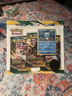 POKEMON SWORD SHIELD EVOLVING SKIES 3-PACK Blister BOOSTER EISCUE 🌀 Swirl PROMO - Image 1