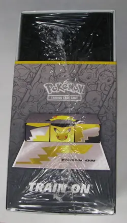 Pokemon TCG: Celebrations Ultra-Premium Collection Box SEALED !!!!!!!!!!!!!!!!! 820650829147 - Image 4