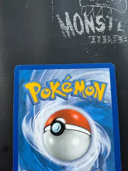 POKEMON LUGIA V SWSH301 HOLO SWORD & SHIELD BLACK STAR PROMO - Image 5