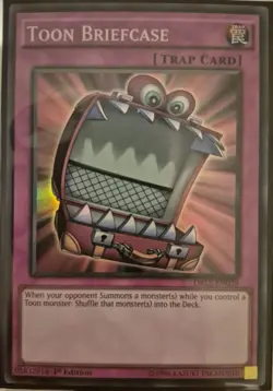 YuGiOh Toon Briefcase Super Rare 1st Edition DRL2-EN029 - Image 1
