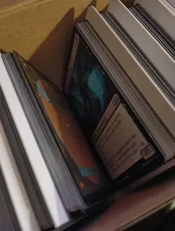 box of MTG cards rares are included - Image 4