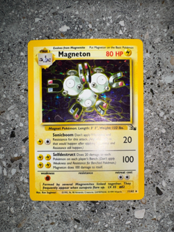 Pokemon TCG Cards Magneton 11/62 Fossil Holo Rare LP - Image 4