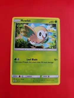 Rowlet SM153 Black Star Promo Holo Card in Near Mint Condition - Image 3