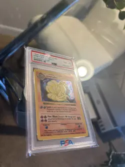 1999 Pokemon Ninetales Shadowless Base Set Holo 12/102 PSA 8 - Image 2