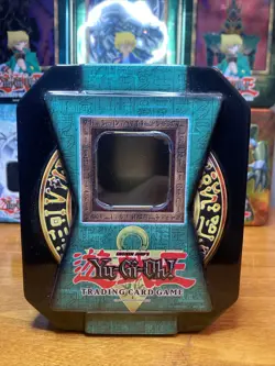 Yugioh Card Pre-owned Swift Gaia The Fierce Knight 2004 Collectors Empty Tin - Image 1