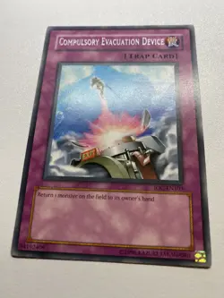Yu-Gi-Oh! Compulsory Evacuation Device Rare Unlimited IOC-EN103 HP - Image 1