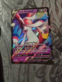Dark Sylveon v SWSH134 Jumbo Cards Holographic - Image 1