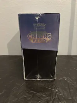 Pokemon TCG Sword & Shield Chilling Reign Elite Trainer Box Sealed New 820650808630 - Image 2