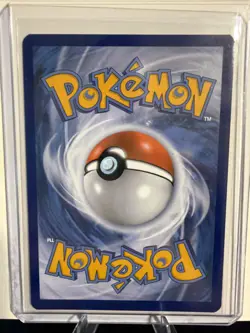 2016 Pokemon TCG XY: Generations Pikachu Reverse Foil #26/83 - Image 2