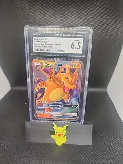 2019 Pokemon SM Black Star Promo Charizard GX SM211 Holo Promo CGC 6.5 - Image 1