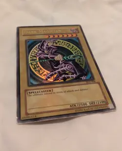DARK MAGICIAN Yu-Gi-Oh ULTRA RARE HOLOGRAPHIC ORIGINAL ART YUGIOH - Image 2