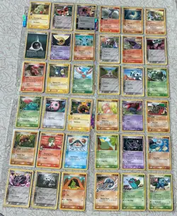 Pokemon CARD Lot Of 700+ cards. Mixed lot - Image 5