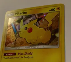 2018 Pokemon TCG Pikachu SM157 Black Star Promo Holo! LP Cond. - Image 2
