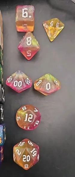 MTG Dice Counters Plus/Minus (48 Dice) Plus (7 D&D Dice With Bag) Excellent - Image 4