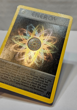 Rainbow Energy 17/82 Holo Rare Unlimited Team Rocket Pokemon 784 - Image 3