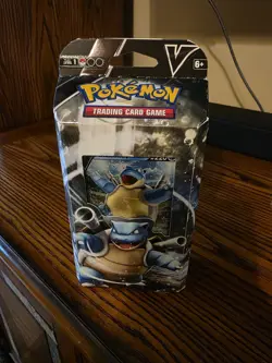 Pokemon TCG Blastoise V Battle Deck - Factory Sealed - English - Image 2