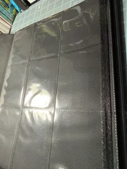 Ultra Pro Mewtwo 9-pocket Binder (360 Cards) New Open - Cover With Small Defect - Image 4