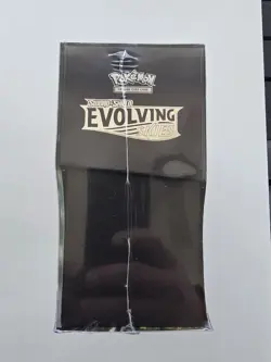 Pokemon Sword Shield Evolving Skies ETB Pokemon Center - Image 3