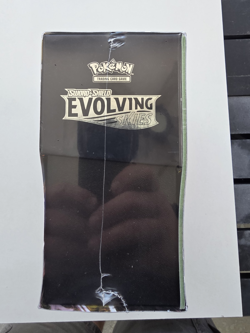 POKEMON SWORD & SHIELD EVOLVING SKIES FACTORY SEALED ELITE TRAINER BOX ETB! - Image 4