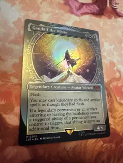 Gandalf the White (Showcase) Universes Beyond: the Lord of the Rings Foil - Image 1