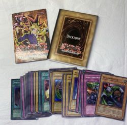 Yu-Gi-Oh Trading Card Game TCG Starter Deck Yugi Vintage - Image 3