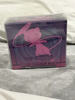 Pokemon Fusion Strike ETB, New Sealed - Image 1