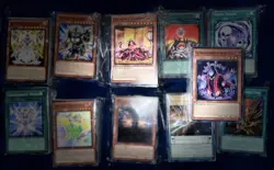 Yu-Gi-Oh TCG Card Mixed Lot 1700+ Cards Tons of 1st Edition Holos / Commons - Image 3